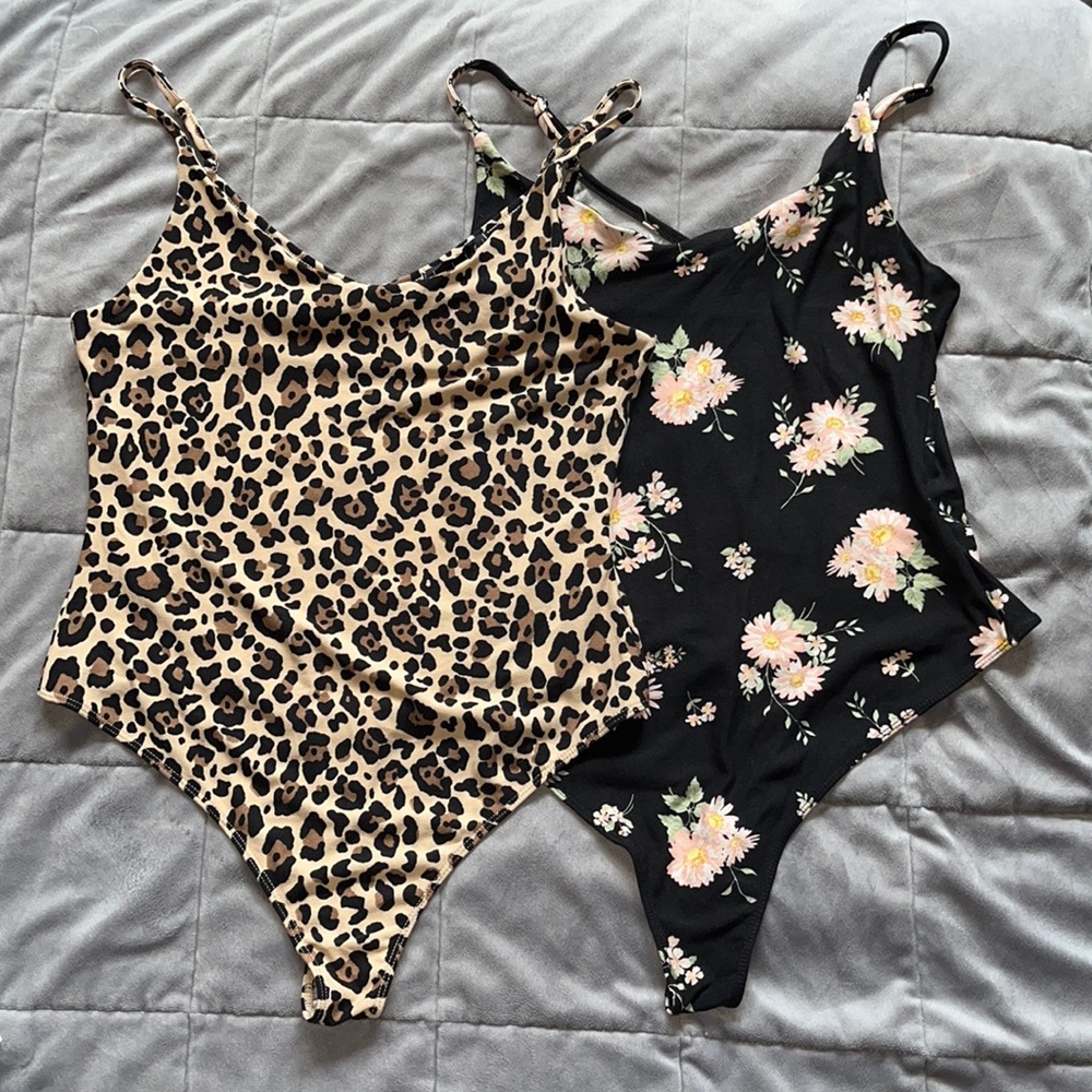 NWT Derek Heart - 2 pack Bodysuit